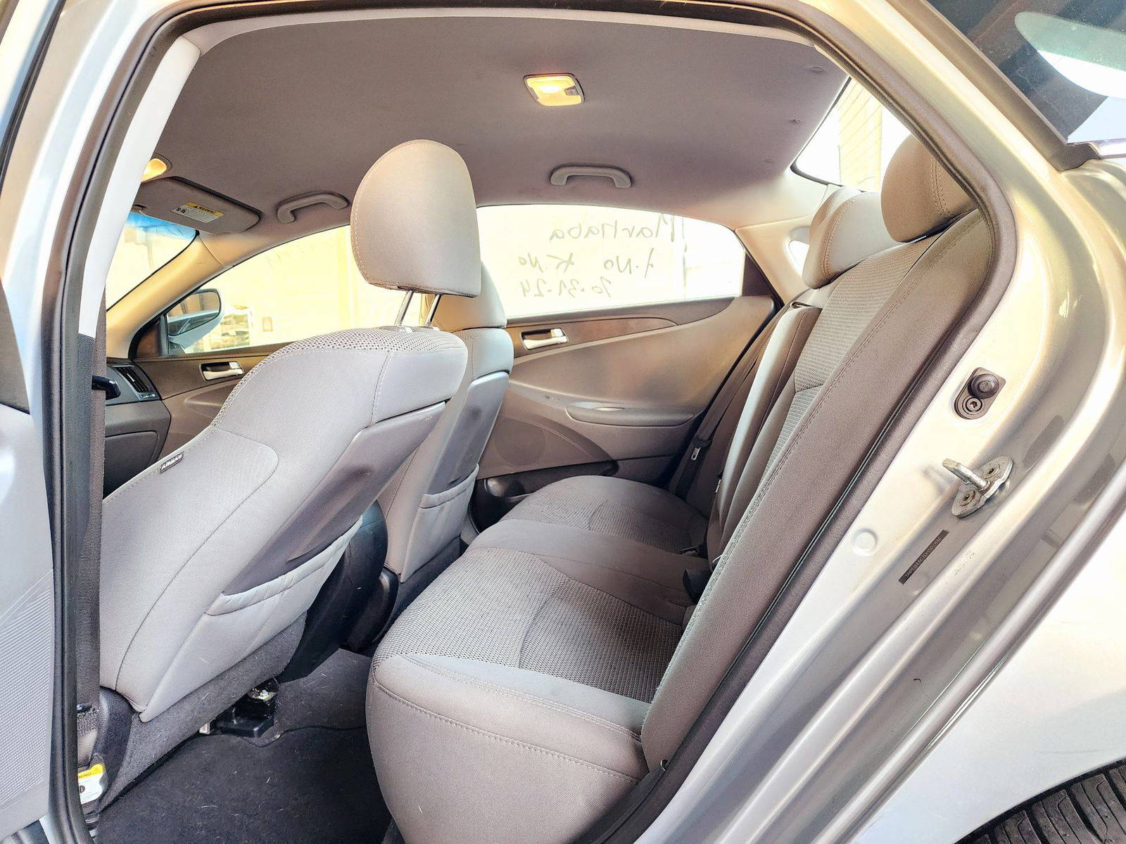 2013 HYUNDAI SONATA — 138427 Miles — Lot 507846 — Souq - Marhaba Auctions Used Cars - Image 6