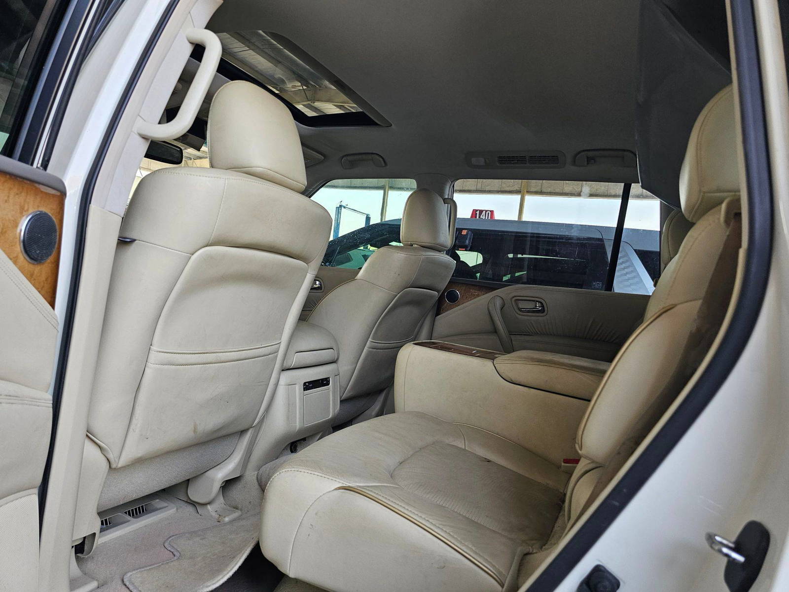 INFINITI QX80 2014 - Marhaba Auction Used Cars - Image 6