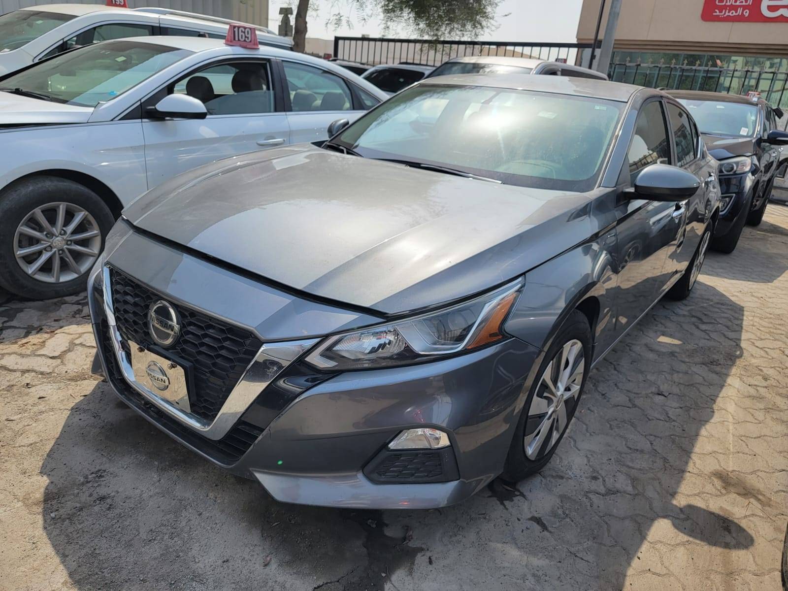 2019 NISSAN ALTIMA — 145952 Miles — Lot KC193045 — Main - Marhaba Auctions Used Cars - Image 4