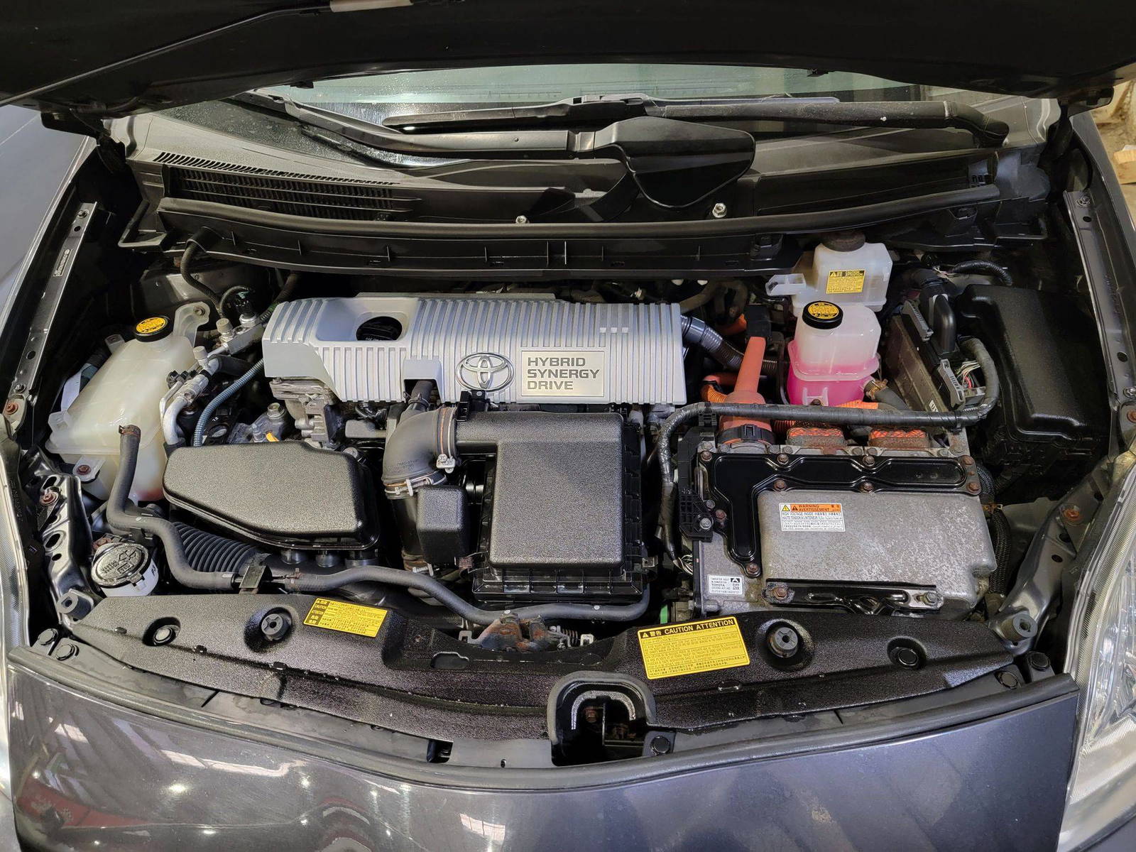 TOYOTA PRIUS 2010 - Marhaba Auction Used Cars - Image 12