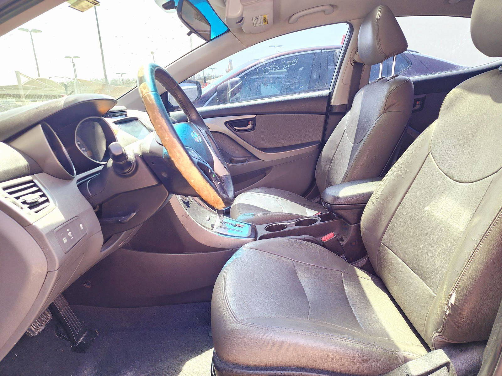2012 HYUNDAI ELANTRA — 215345 Miles — Lot CH113427 — Souq - Marhaba Auctions Used Cars - Image 9