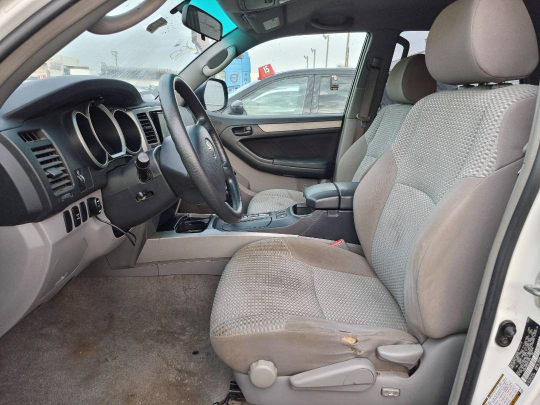 2007 TOYOTA 4RUNNER SR5 — 263357 Miles — Lot 0119310 — Ind. 12 - Marhaba Auctions Used Cars - Image 6