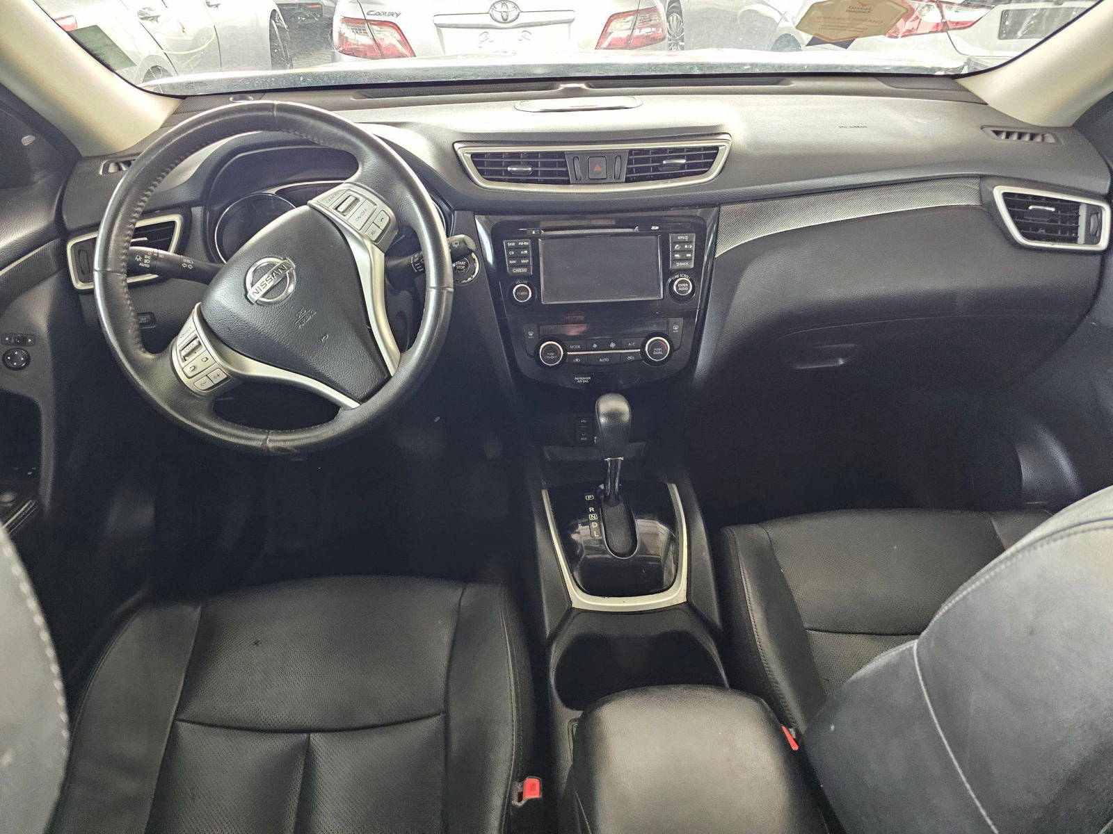 2015 NISSAN ROGUE — 144864 Miles — Lot 62477775 — Souq - Marhaba Auctions Used Cars - Image 7