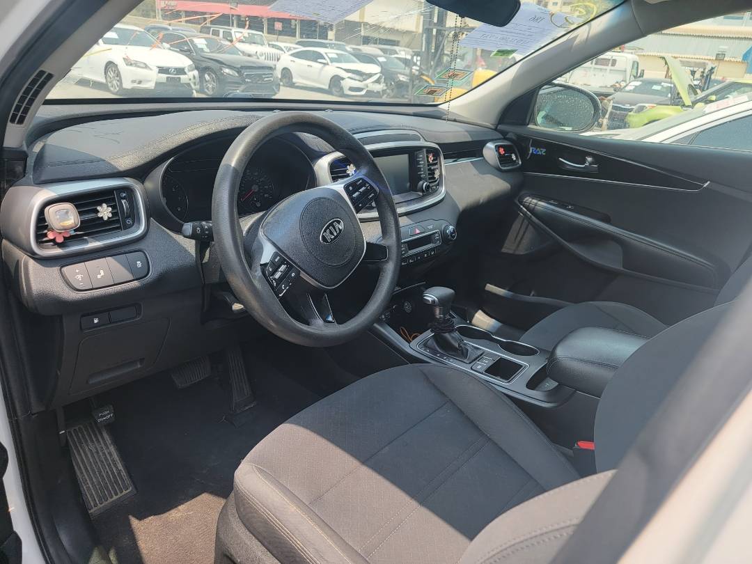 KIA SORENTO 2019 - Marhaba Auction Used Cars - Image 8