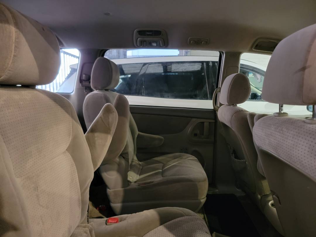 2008 TOYOTA SIENNA — 135711 Miles — Lot 39993954 — Main - Marhaba Auctions Used Cars - Image 4