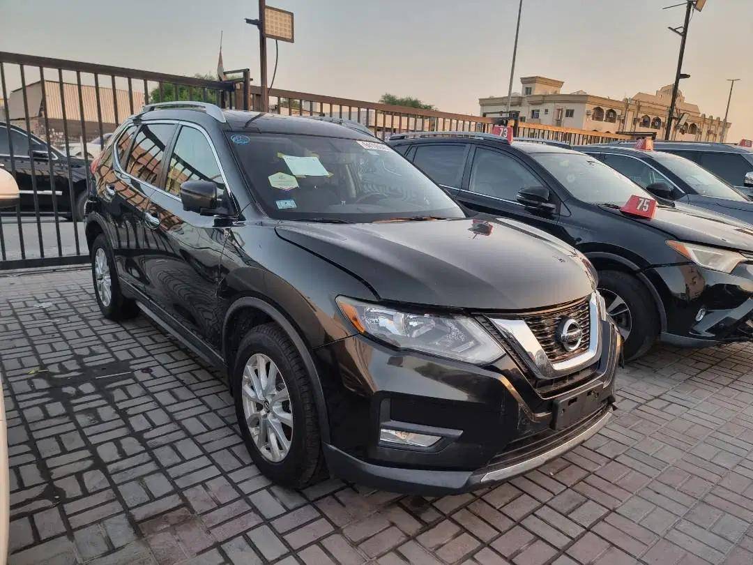 NISSAN ROGUE