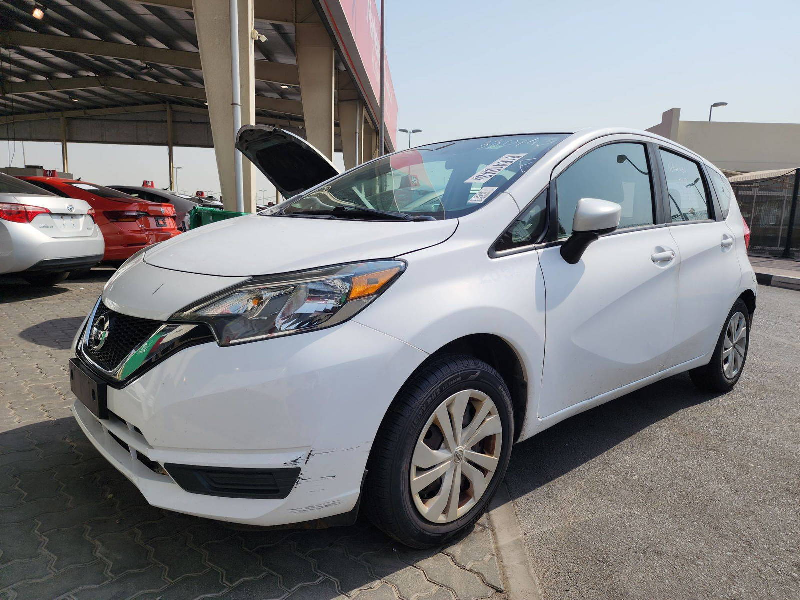 2017 NISSAN VERSA NOTE — 155266 Miles — Lot 81641243 — Souq - Marhaba Auctions Used Cars - Image 9