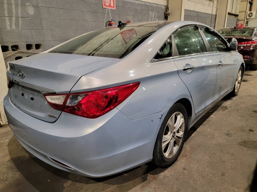 2013 HYUNDAI SONATA — 174479 Miles — Lot 8568522 — Souq - Marhaba Auctions Used Cars - Image 5