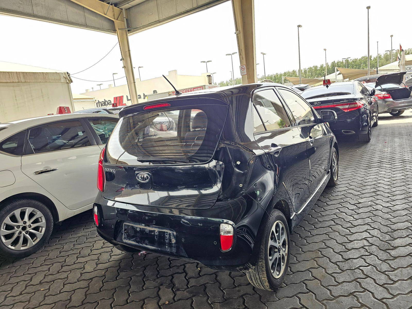 2012 KIA MORNING — 86090 KM — Lot 044281 — Souq - Marhaba Auctions Used Cars - Image 3
