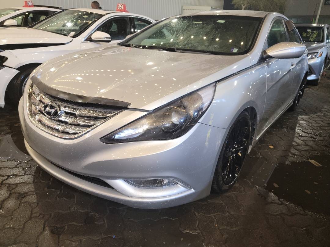 2013 HYUNDAI SONATA — 170200 Miles — Lot H511991 - Marhaba Auctions Used Cars - Image 8