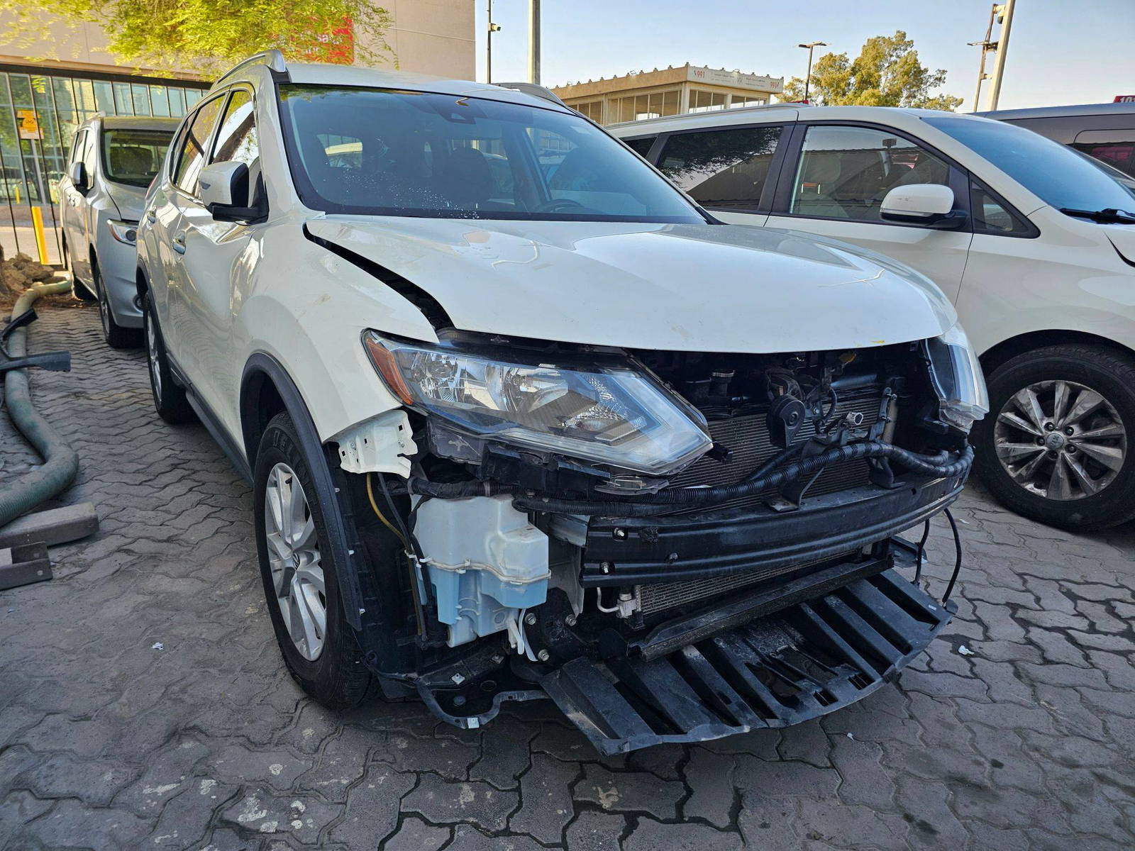 NISSAN ROGUE 2019 - Marhaba Auction Used Cars - Image 4