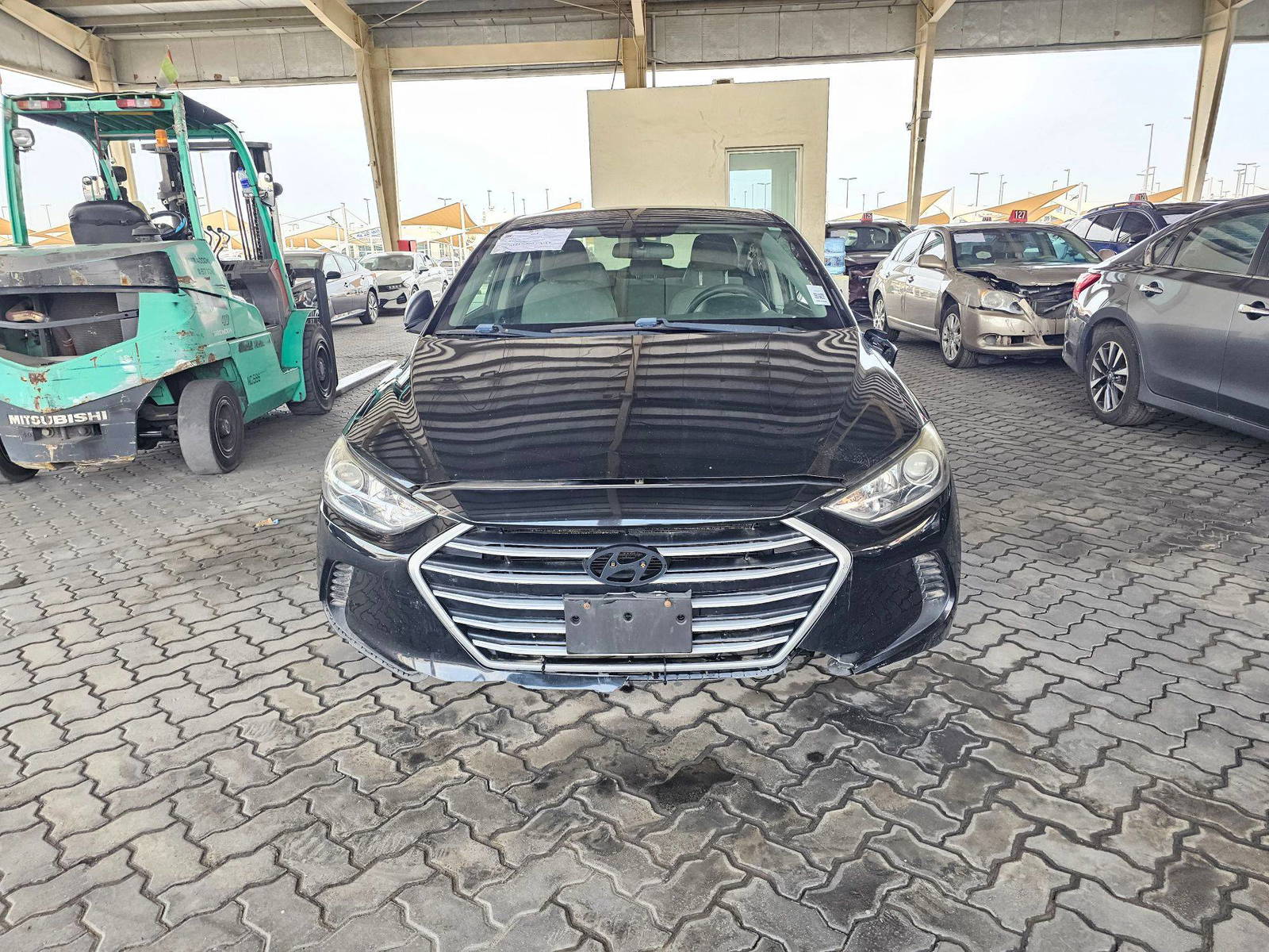 HYUNDAI ELANTRA 2017 - Marhaba Auction Used Cars - Image 3