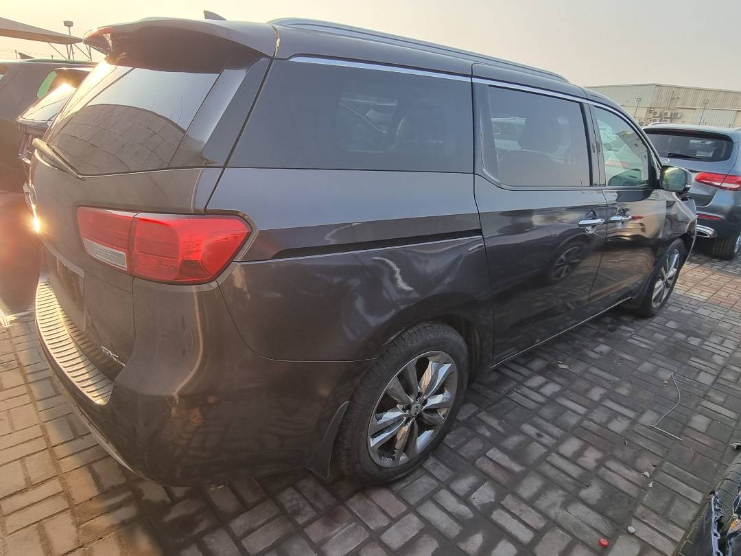 2016 KIA SEDONA — 152227 Miles — Lot 141927 — Ind. 12 - Marhaba Auctions Used Cars - Image 4