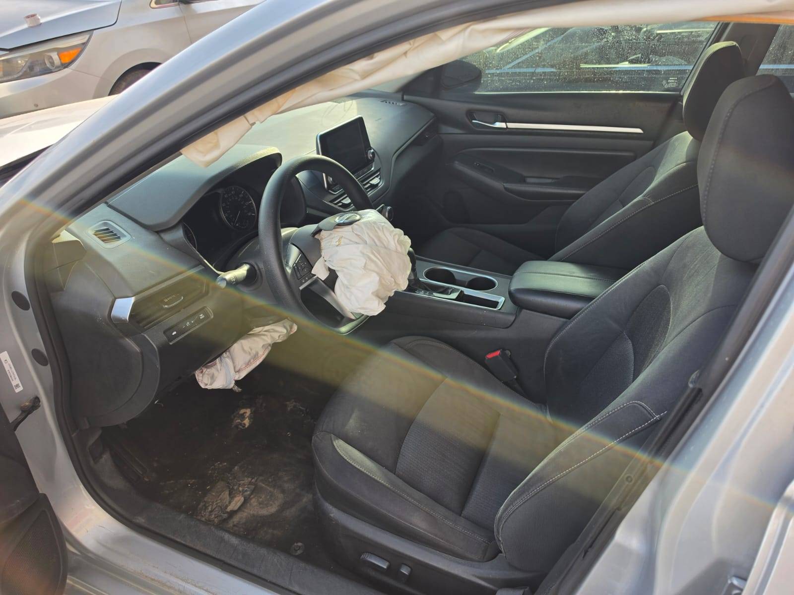 NISSAN ALTIMA 2022 - Marhaba Auction Used Cars - Image 11