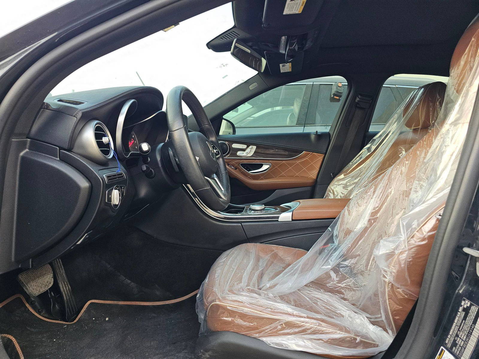 MERCEDES BENZ C300 2019 - Marhaba Auction Used Cars - Image 9