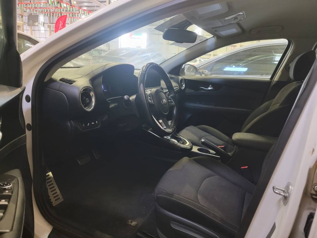 2020 KIA FORTE — 121928 KM — Lot 067915 — Main - Marhaba Auctions Used Cars - Image 6