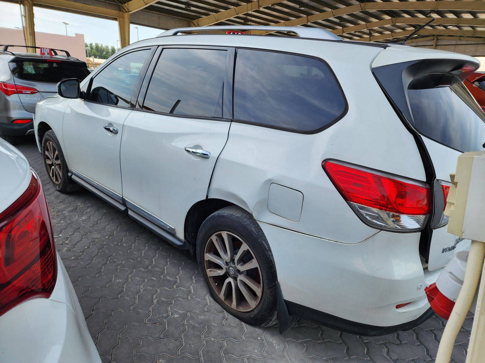 2013 NISSAN PATHFINDER — 147111 Miles — Lot 71274113 - Marhaba Auctions Used Cars - Image 3