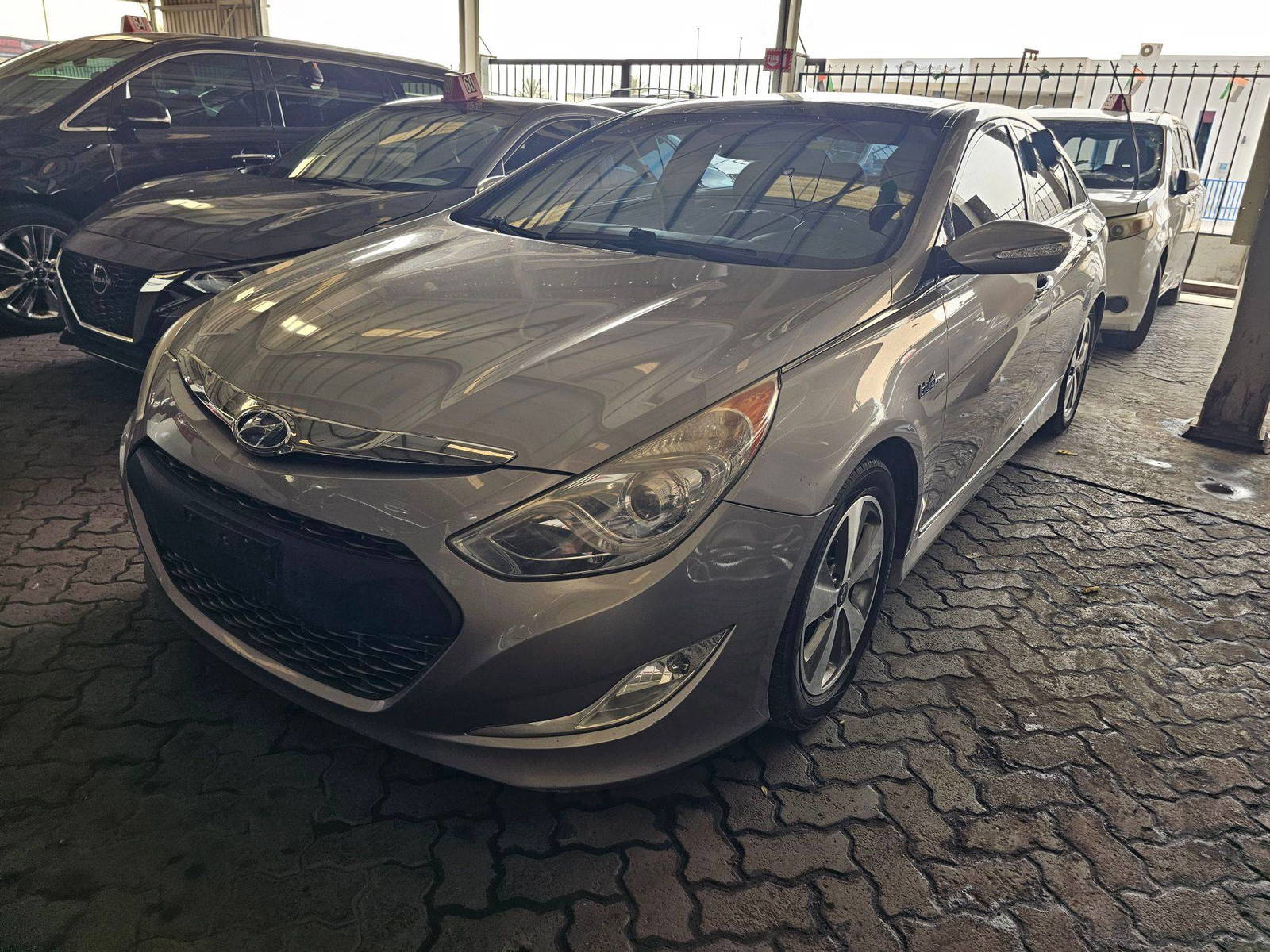 2011 HYUNDAI SONATA — 108084 Miles — Lot BA016429 — Main - Marhaba Auctions Used Cars - Image 5