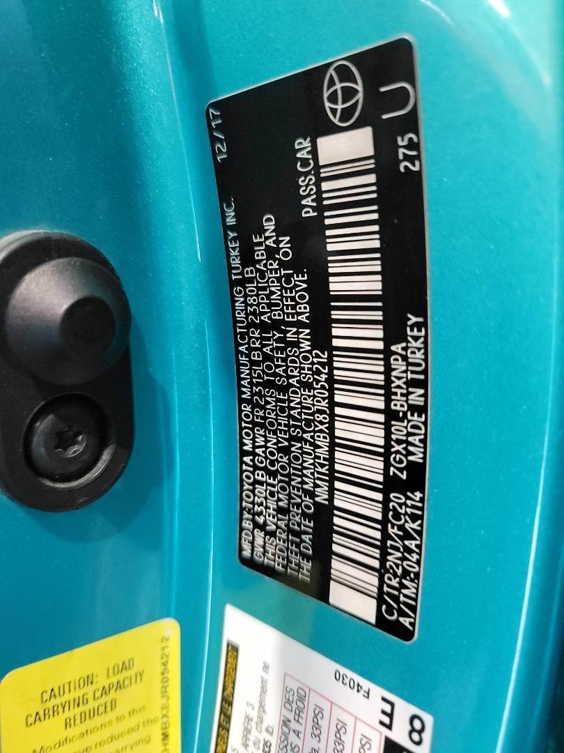 2018 TOYOTA C-HR — Lot BX8JR054212 — Main - Marhaba Auctions Used Cars - Image 9