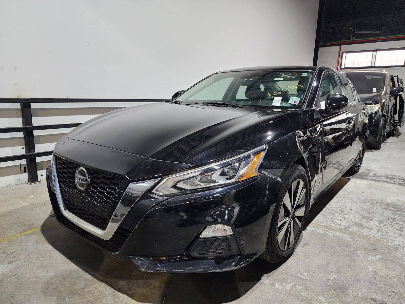 2021 NISSAN ALTIMA — 126559 Miles — Lot 411078 — Ind. 12 - Marhaba Auctions Used Cars - Image 3