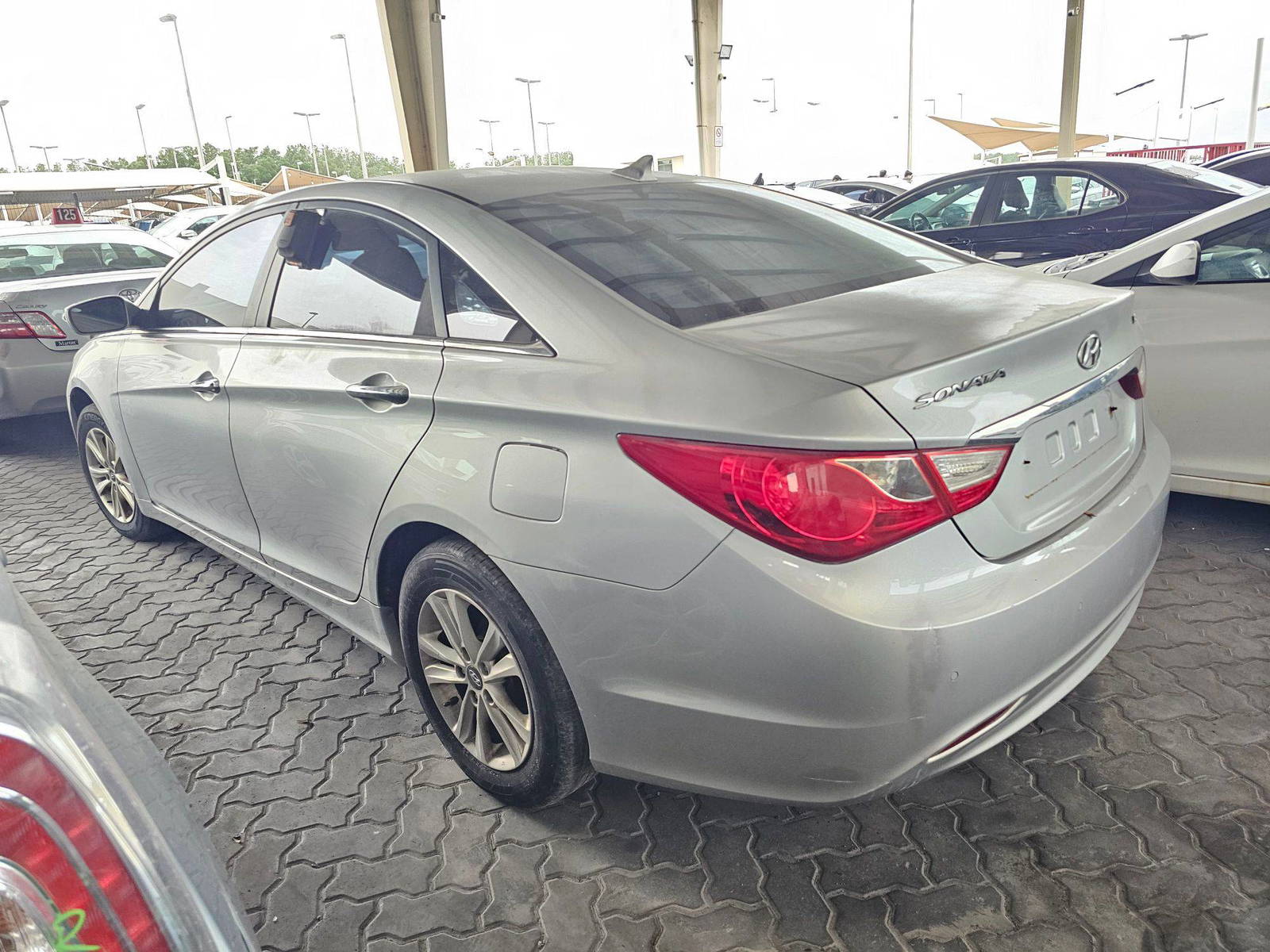 HYUNDAI SONATA 2011 - Marhaba Auction Used Cars - Image 5
