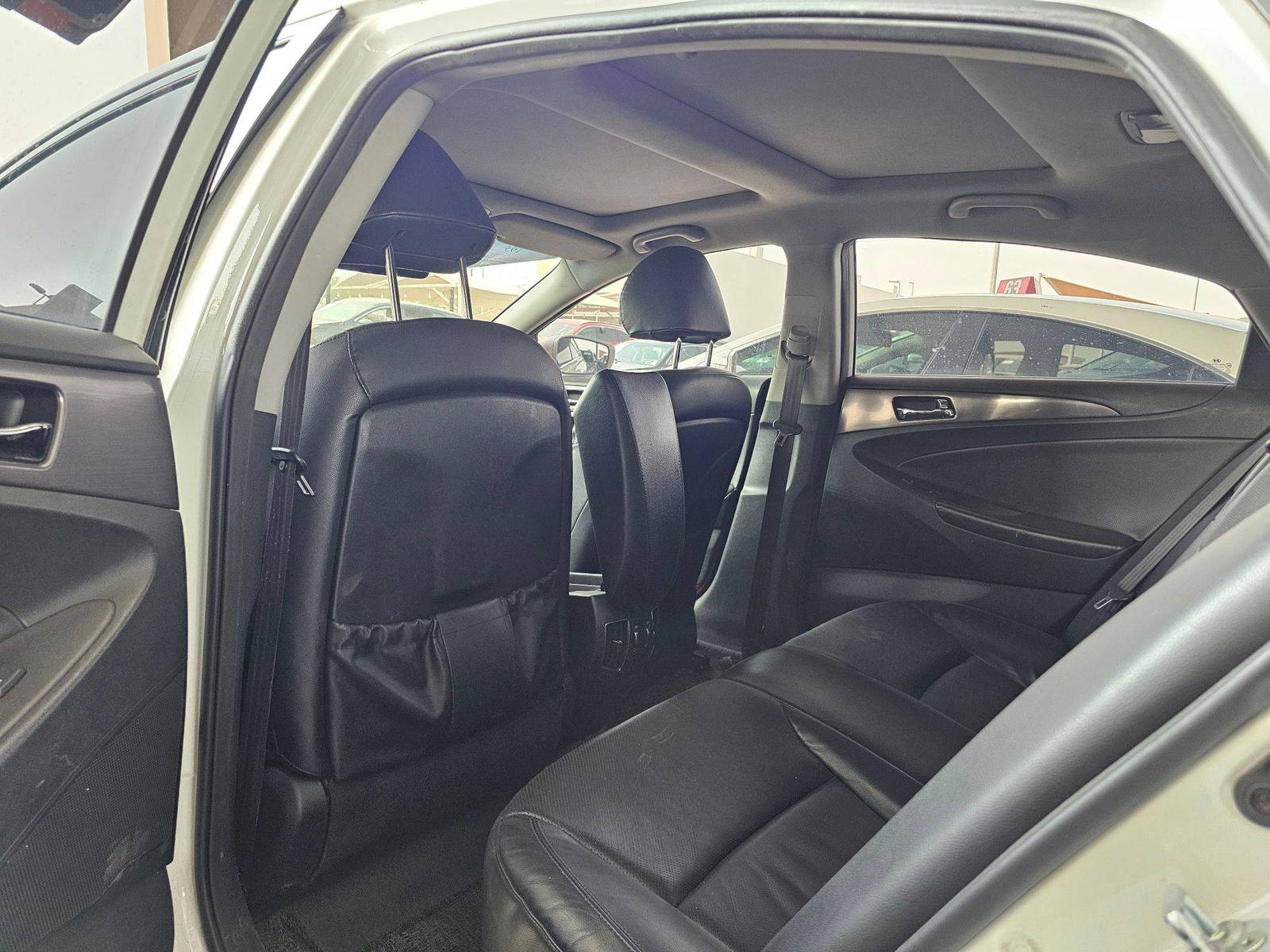 HYUNDAI SONATA 2012 - Marhaba Auction Used Cars - Image 6