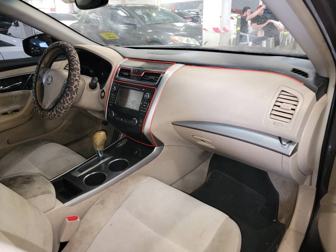 2013 NISSAN ALTIMA — 195974 Miles — Lot 37818793 - Marhaba Auctions Used Cars - Image 5