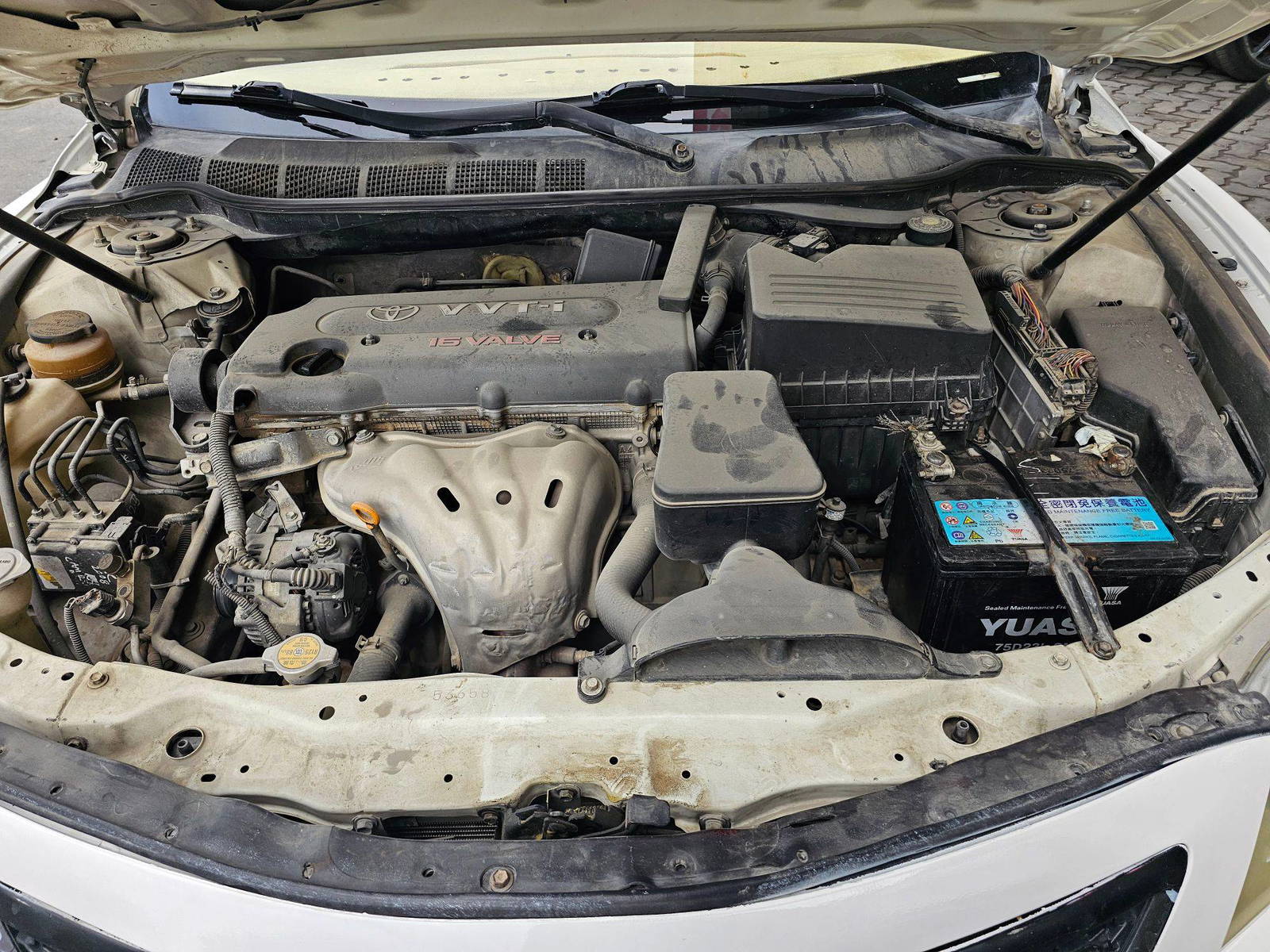 2008 TOYOTA CAMRY — 359273 KM — Lot 492302 — Souq - Marhaba Auctions Used Cars - Image 11