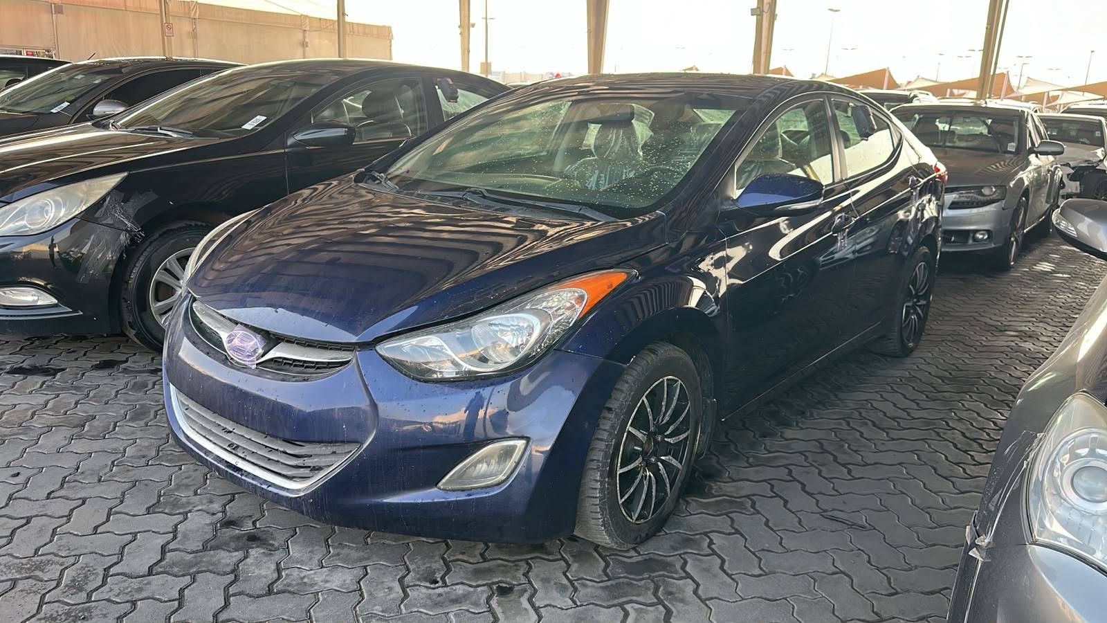 2012 HYUNDAI ELANTRA — 292473 Miles — Lot H094146 — Souq - Marhaba Auctions Used Cars - Image 2