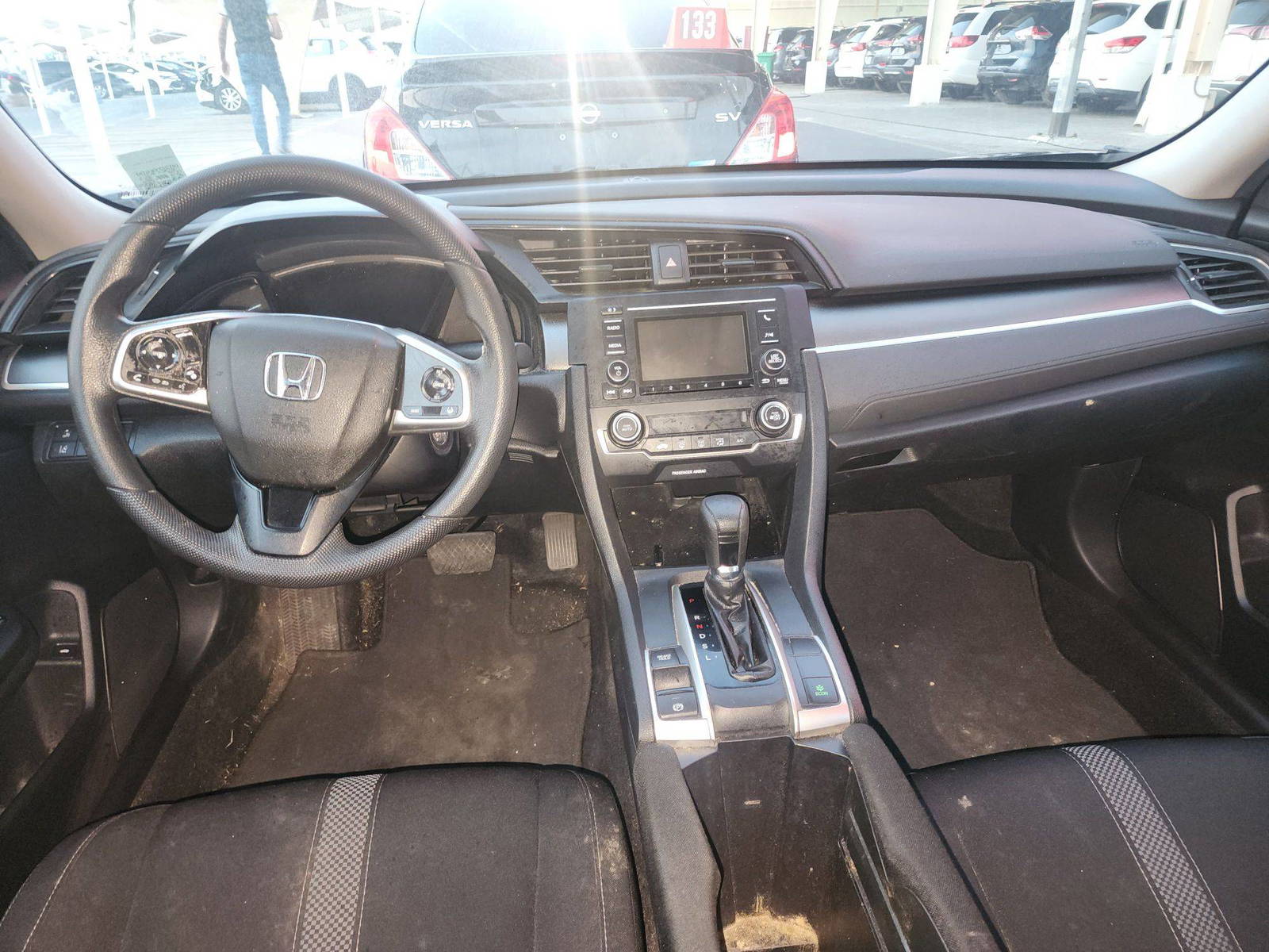 2019 HONDA CIVIC — 39555 Miles — Lot 38054114 — Souq - Marhaba Auctions Used Cars - Image 7
