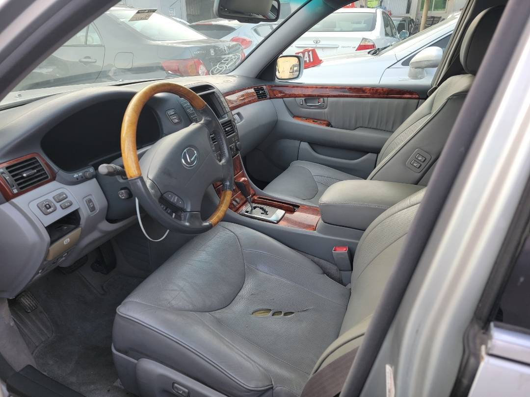 2004 LEXUS LS 430 — 245863 Miles — Lot 0151180 — Main - Marhaba Auctions Used Cars - Image 8