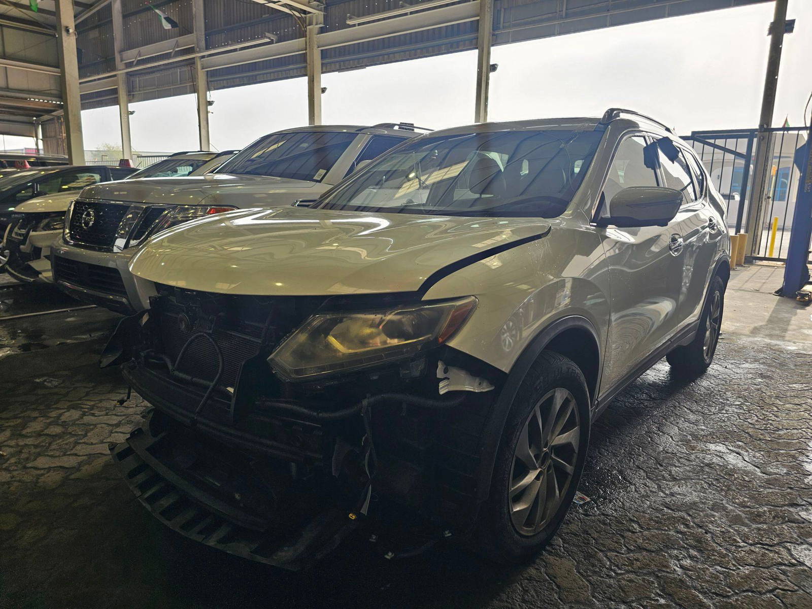 2015 NISSAN ROGUE — 165622 Miles — Lot C903513 — Main - Marhaba Auctions Used Cars - Image 4