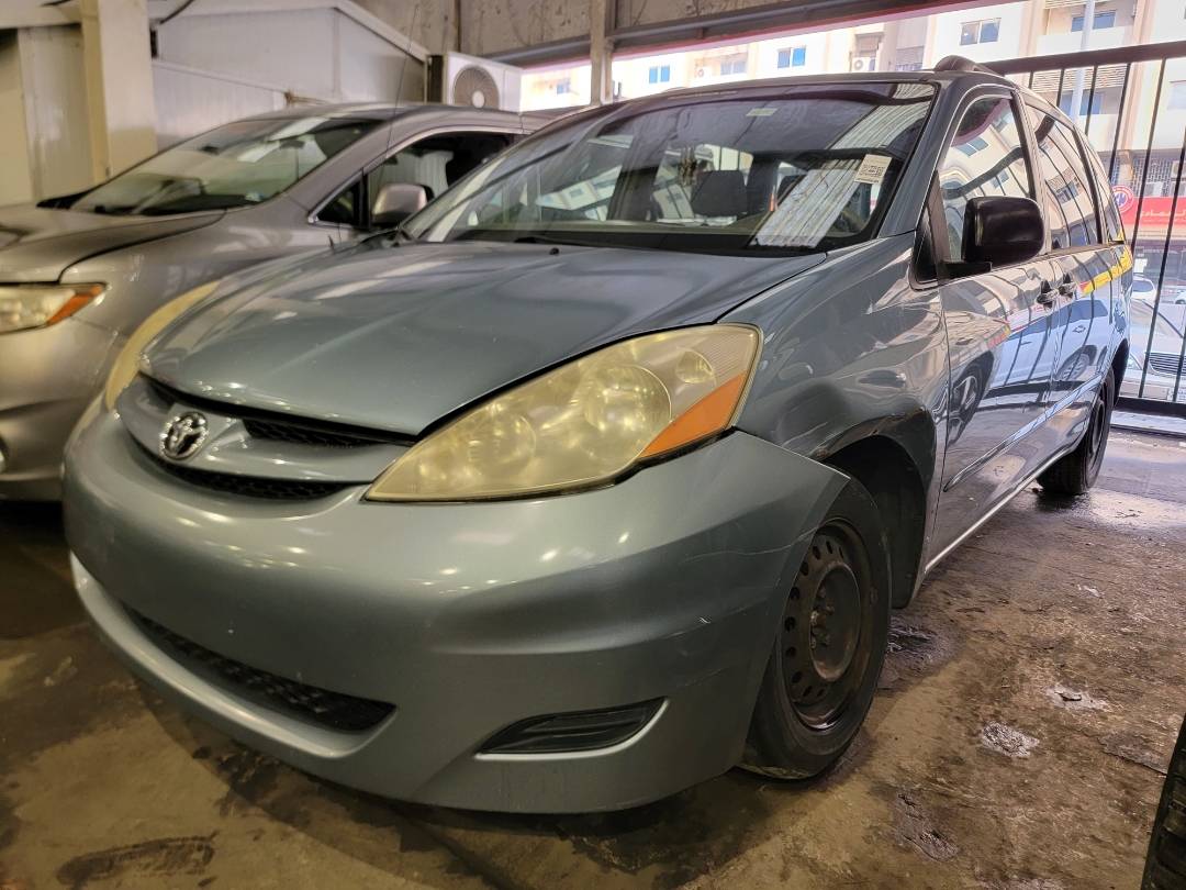 2008 TOYOTA SIENNA — 135711 Miles — Lot 39993954 — Main - Marhaba Auctions Used Cars - Image 8