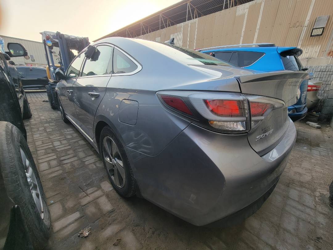 2016 HYUNDAI SONATA — 264969 KM — Lot A007955 — Main - Marhaba Auctions Used Cars - Image 3