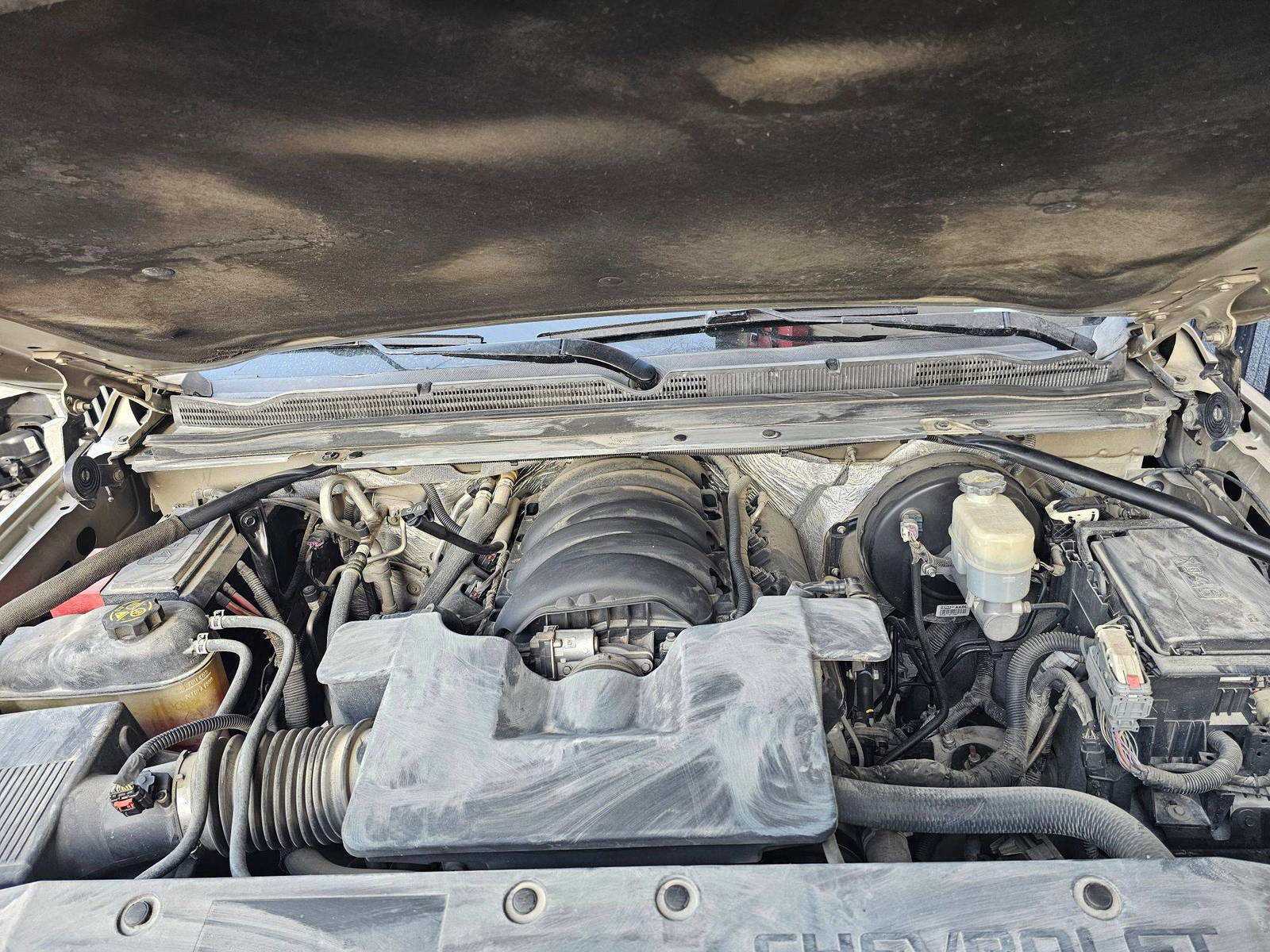 CHEVROLET SUBURBAN 2017 - Marhaba Auction Used Cars - Image 12