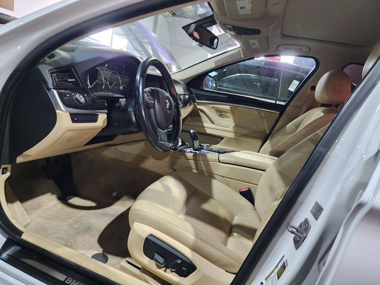 2015 BMW 528i — 110198 Miles — Lot 40256960 — Main - Marhaba Auctions Used Cars - Image 10