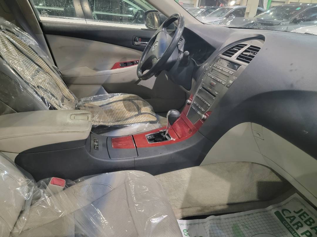 2009 LEXUS ES 350 — 228403 Miles — Lot 284390 - Marhaba Auctions Used Cars - Image 9