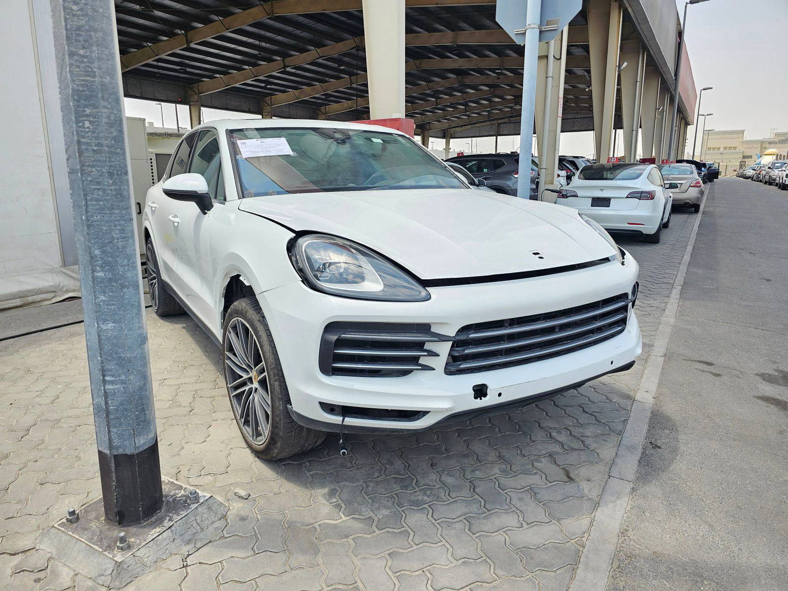 PORSCHE Cayenne 2019 - Marhaba Auction Used Cars - Image 5