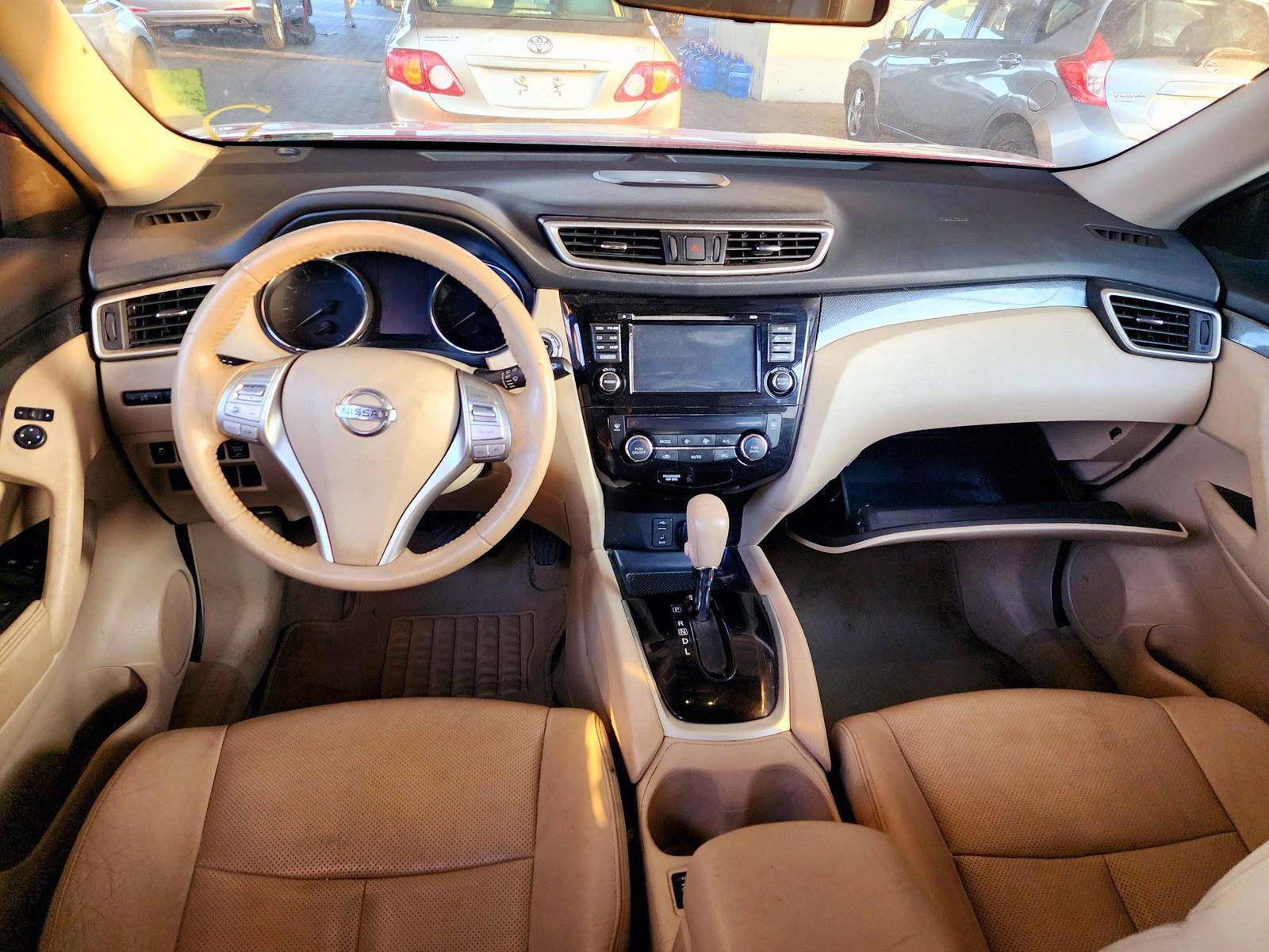 2014 NISSAN ROGUE — 158006 Miles — Lot C814158 — Souq - Marhaba Auctions Used Cars - Image 7
