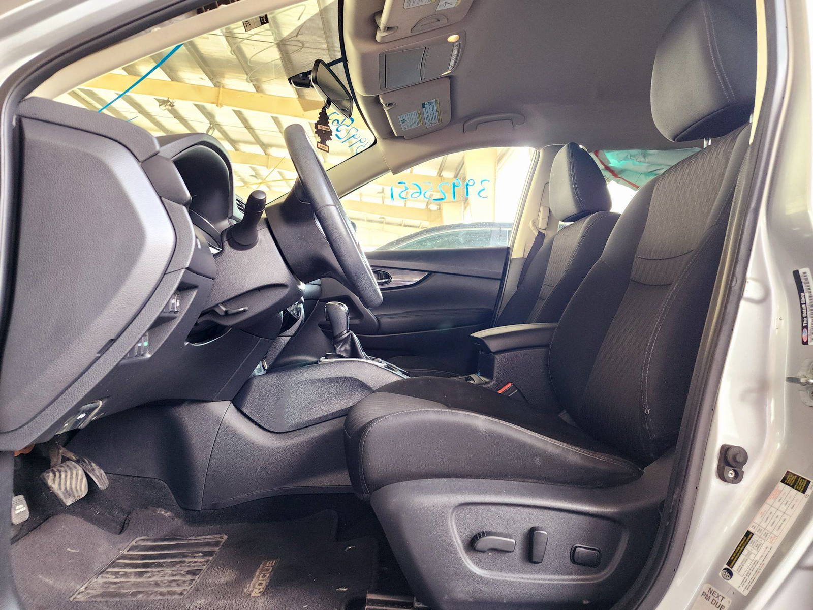 2018 NISSAN ROGUE — 119032 Miles — Lot 39925651 — Souq - Marhaba Auctions Used Cars - Image 8