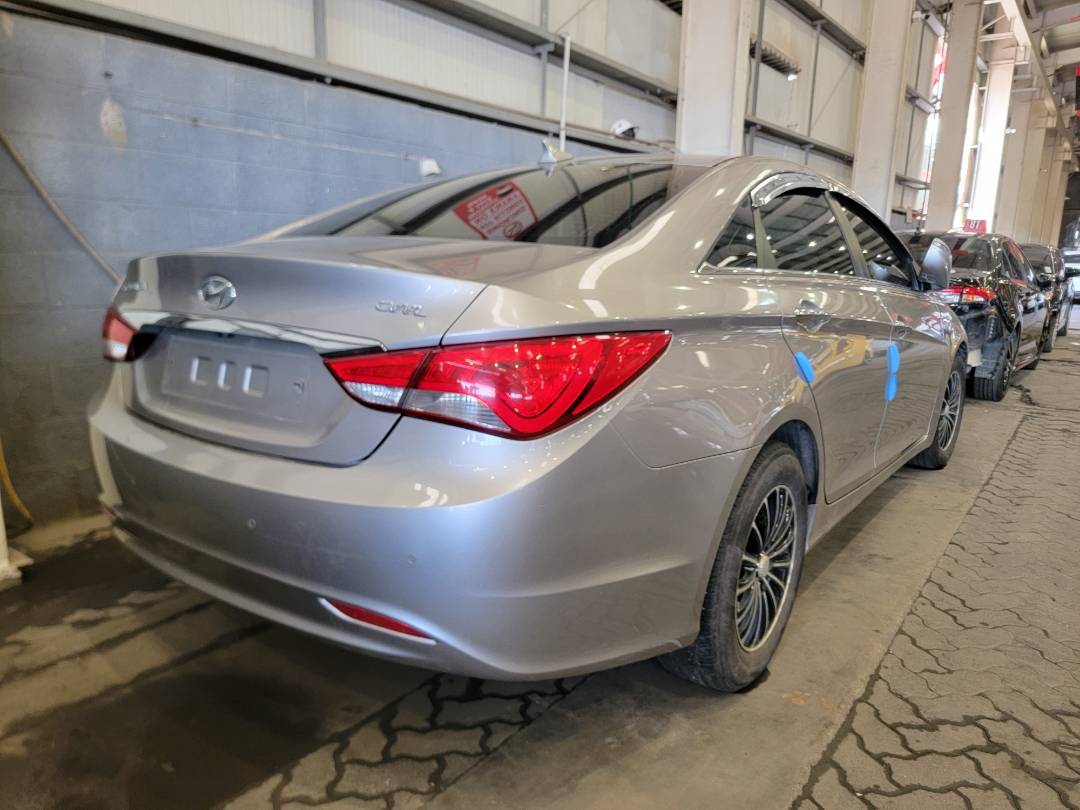 2014 HYUNDAI SONATA — 62554 KM — Lot EA590444 — Main - Marhaba Auctions Used Cars - Image 3