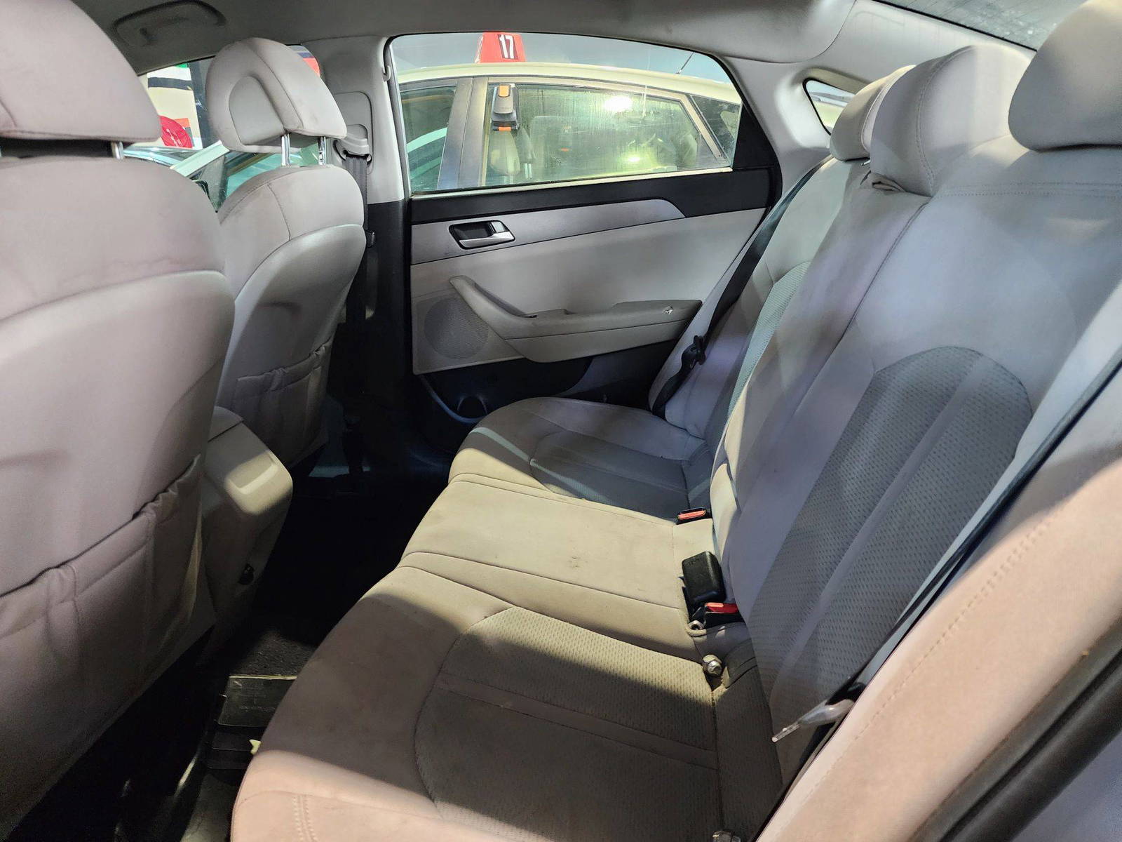 2016 HYUNDAI SONATA — 121220 Miles — Lot 326176 — Al Quoz - Marhaba Auctions Used Cars - Image 5