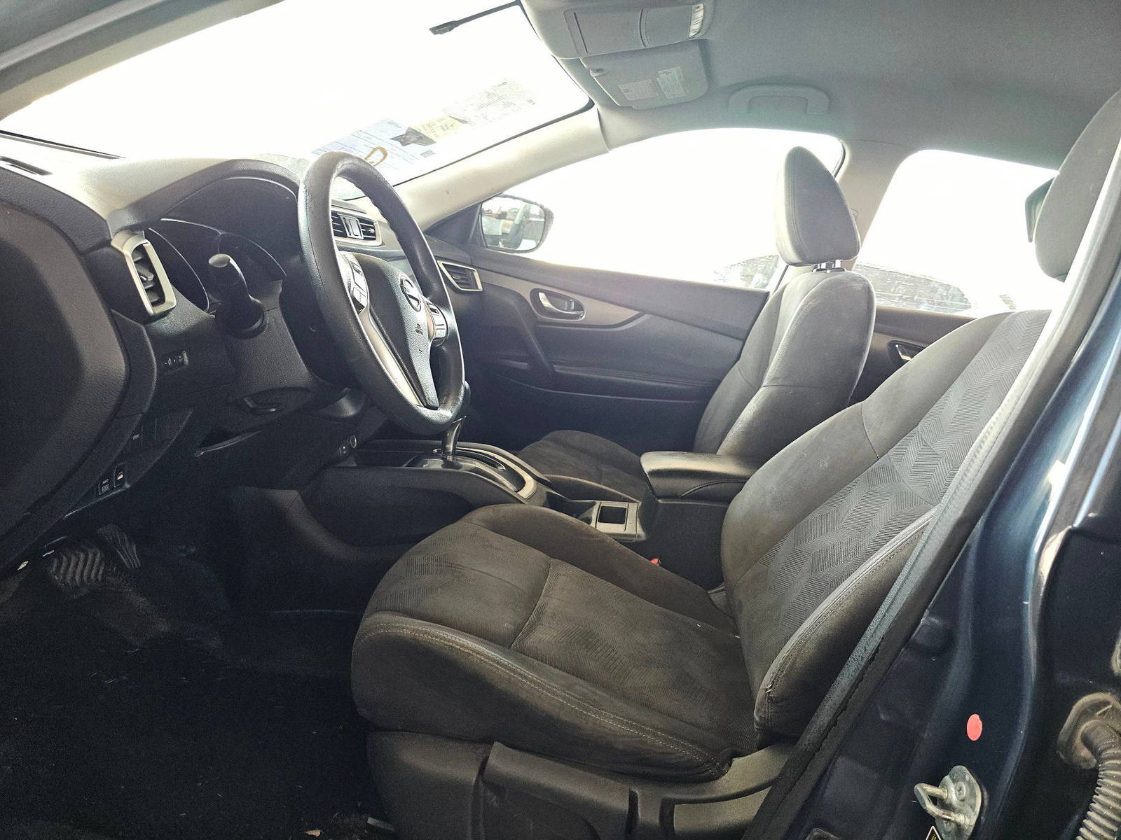 NISSAN ROGUE 2015 - Marhaba Auction Used Cars - Image 7