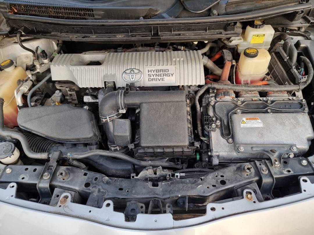 2010 TOYOTA PRIUS — 176707 Miles — Lot 214587 — Ind. 12 - Marhaba Auctions Used Cars - Image 11