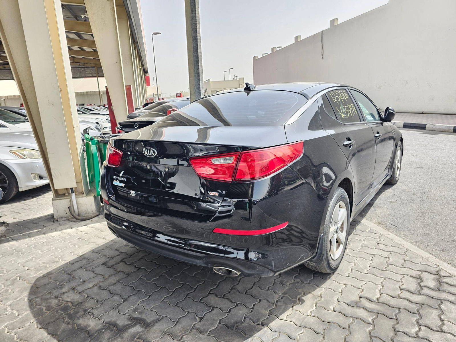 2015 KIA OPTIMA — 164425 KM — Lot 12320416 — Souq - Marhaba Auctions Used Cars - Image 4