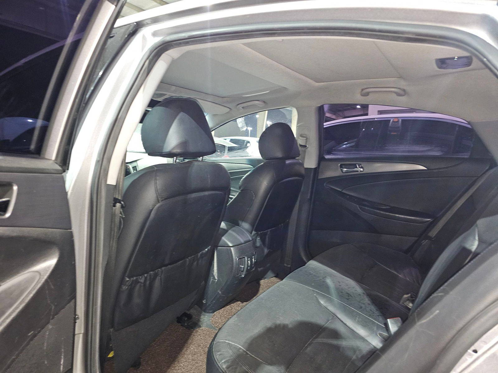 HYUNDAI SONATA 2012 - Marhaba Auction Used Cars - Image 6