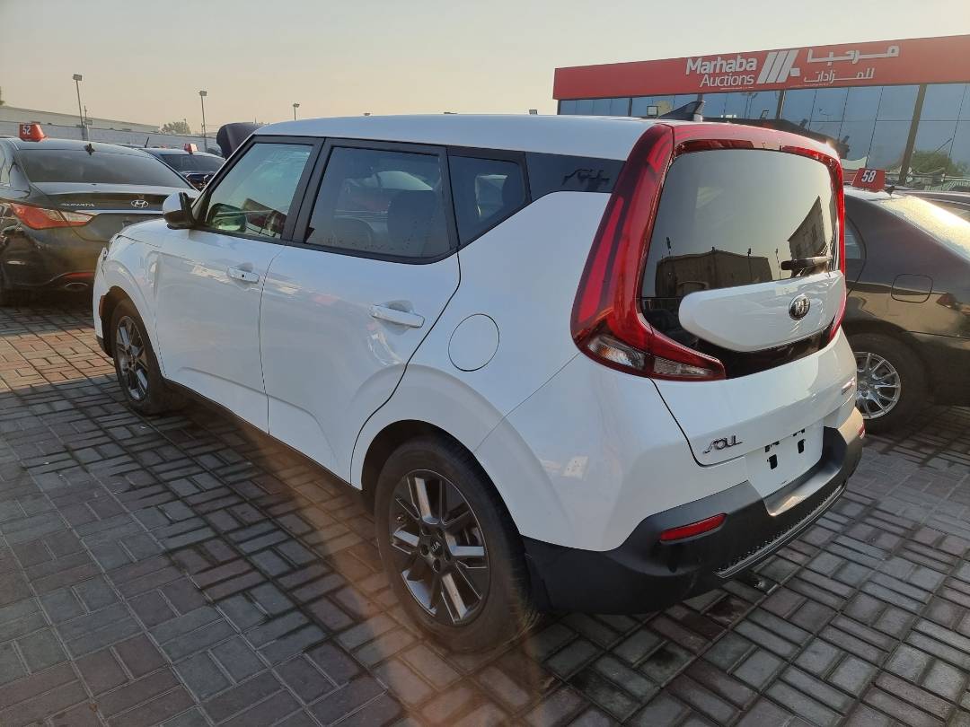 2021 KIA SOUL — 59754 Miles — Lot 124587 — Souq - Marhaba Auctions Used Cars - Image 5