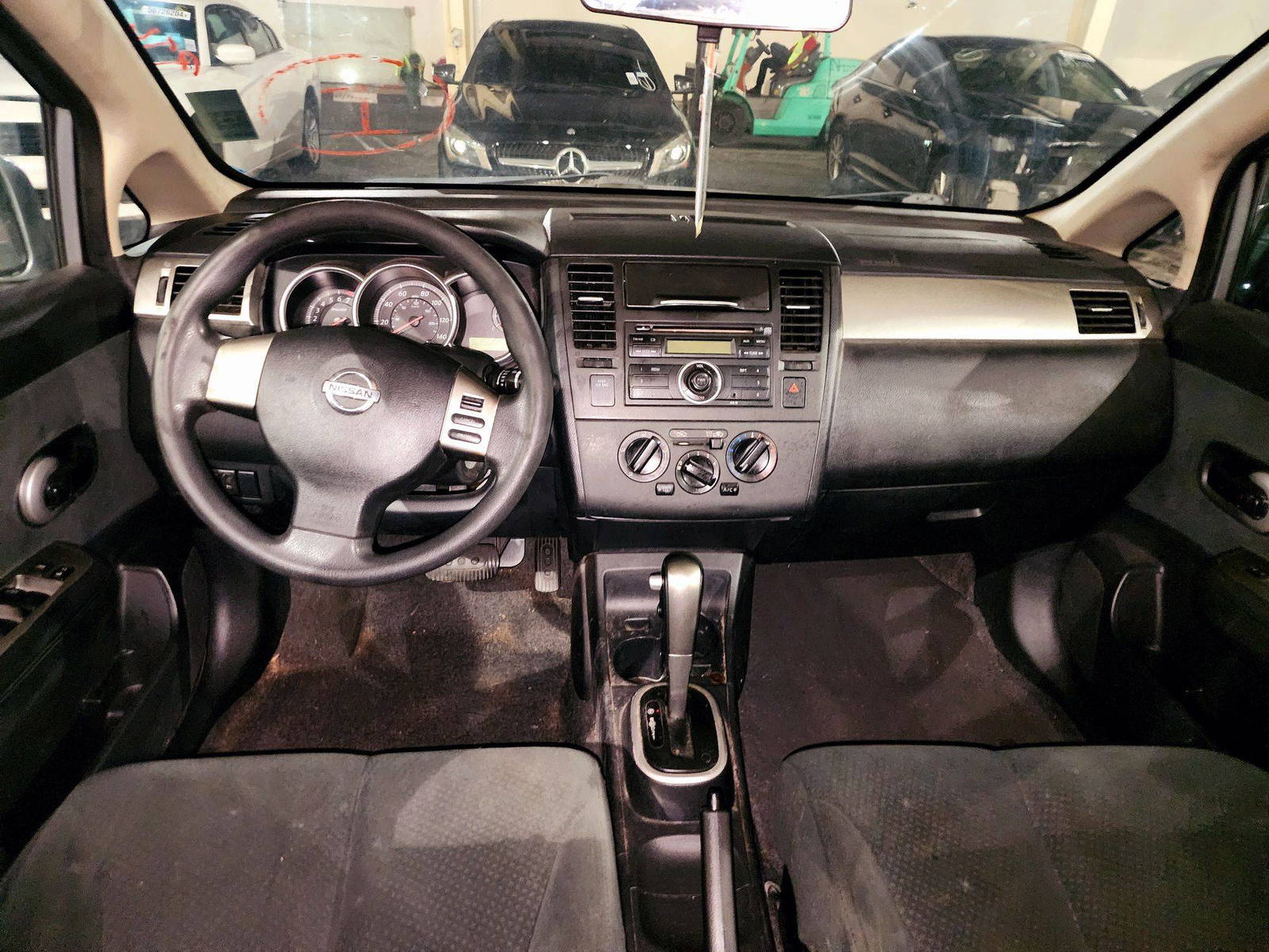 2011 NISSAN VERSA — 228369 Miles — Lot 40216183 — Souq - Marhaba Auctions Used Cars - Image 7