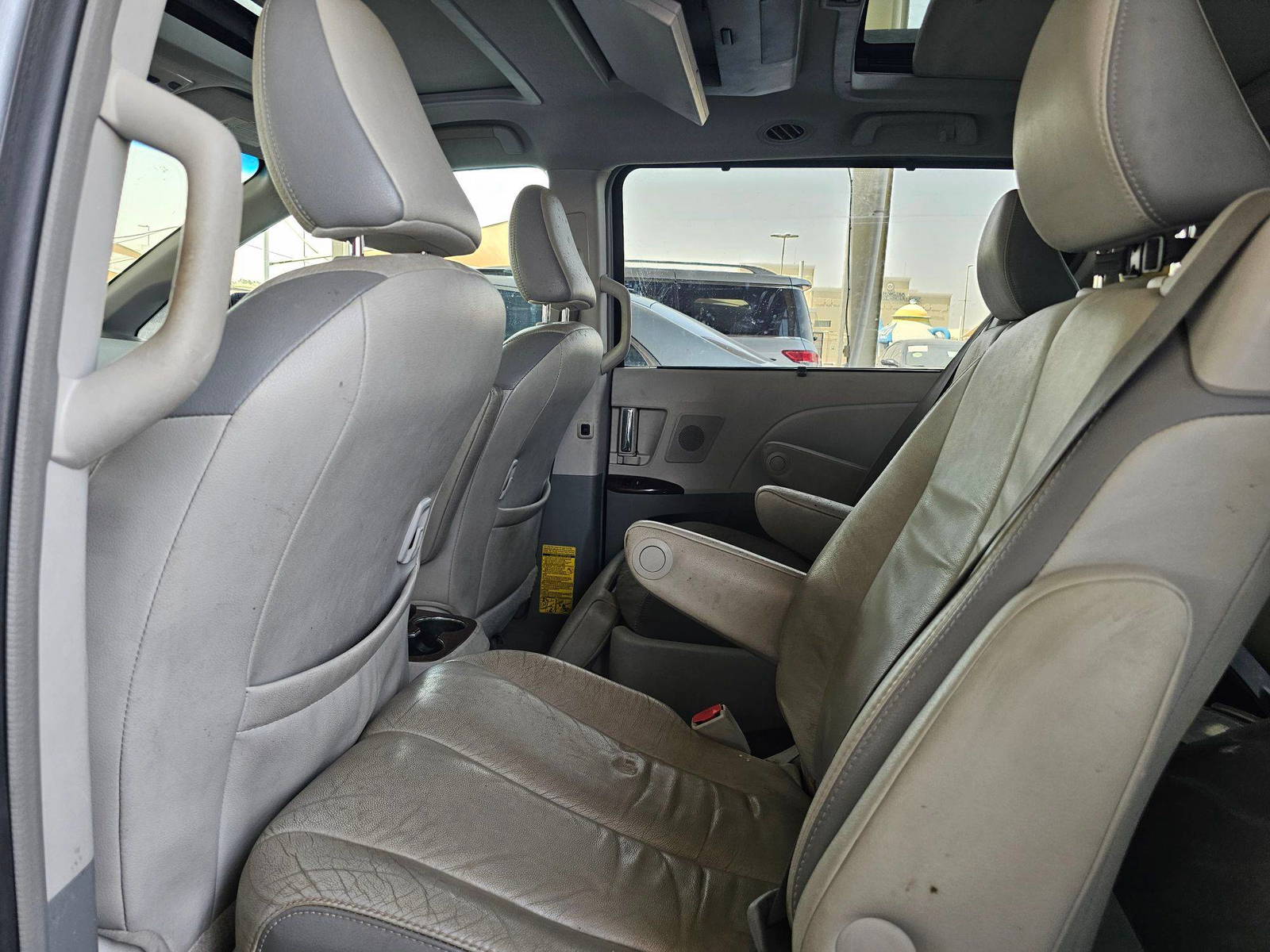 TOYOTA SIENNA 2013 - Marhaba Auction Used Cars - Image 6