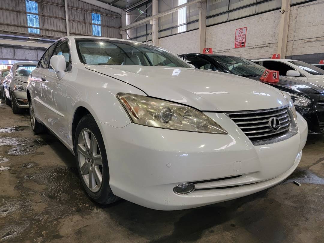 2009 LEXUS ES 350 — 183647 Miles — Lot 92310489 — Main - Marhaba Auctions Used Cars - Image 4